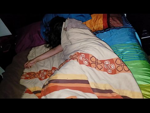 ❤️ Stepson berači svojo mlado mačeho, medtem ko ona spi. Šukanje na sl.porngifmag-com.ru